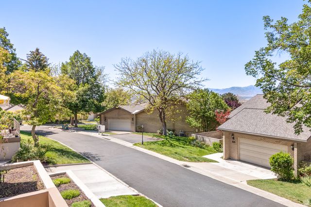 830 N GRANDRIDGE CT, Salt Lake City, UT 84103