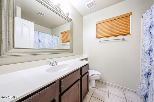 18615 N 30TH Place, Phoenix, AZ 85050