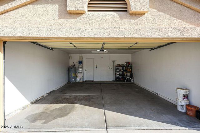 18615 N 30TH Place, Phoenix, AZ 85050