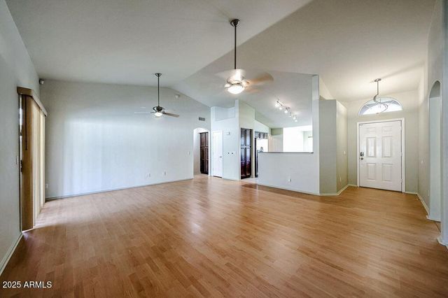 18615 N 30TH Place, Phoenix, AZ 85050