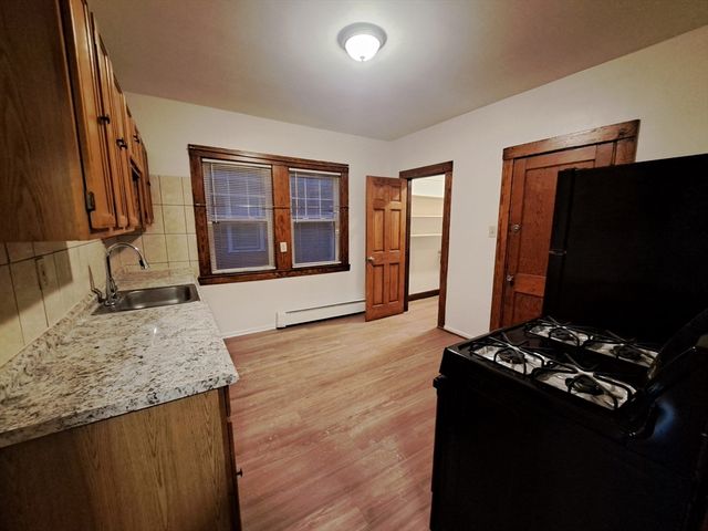 452 Ashmont 2, Boston, MA 02122