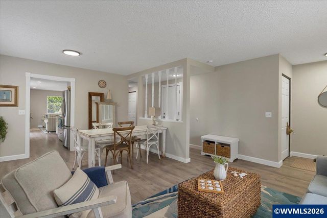 50 Ridge Pl, Depoe Bay, OR 97341