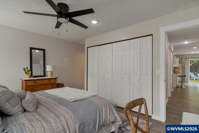 50 Ridge Pl, Depoe Bay, OR 97341