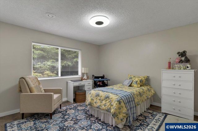 50 Ridge Pl, Depoe Bay, OR 97341