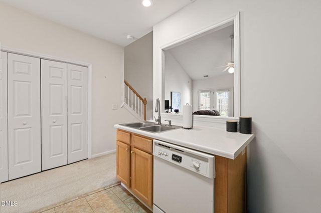 33 Signet Drive, Durham, NC 27704