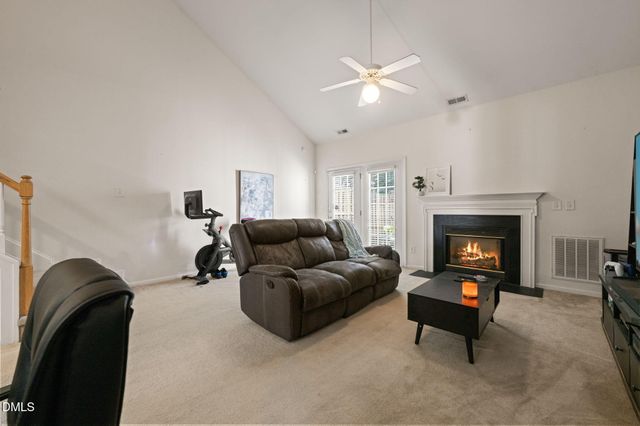 33 Signet Drive, Durham, NC 27704