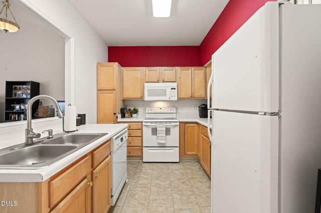 33 Signet Drive, Durham, NC 27704