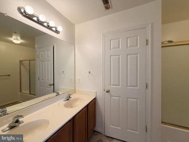 125 HIDDEN HILL CIR, Odenton, MD 21113
