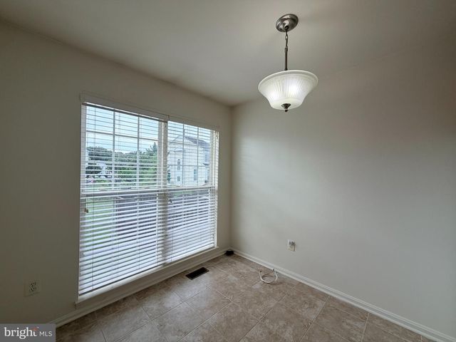 125 HIDDEN HILL CIR, Odenton, MD 21113