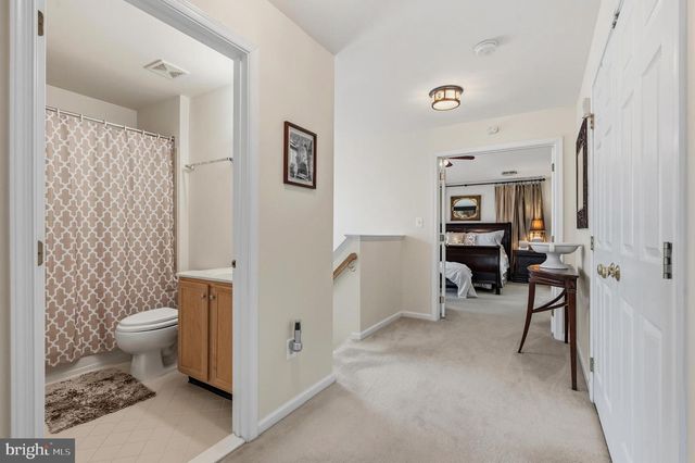 25838 KIRKWOOD SQ, Chantilly, VA 20152