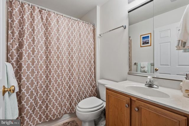 25838 KIRKWOOD SQ, Chantilly, VA 20152