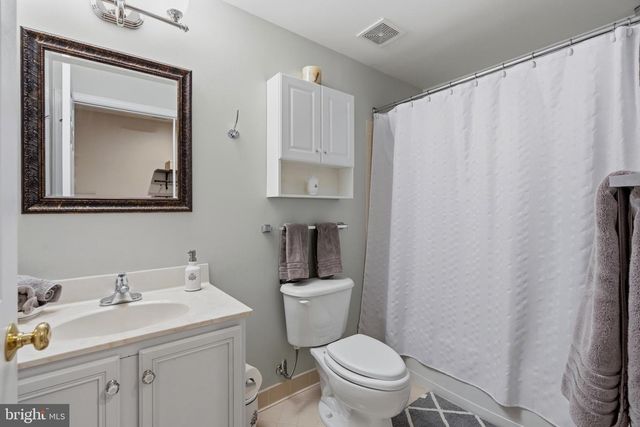 25838 KIRKWOOD SQ, Chantilly, VA 20152