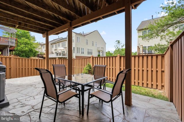 25838 KIRKWOOD SQ, Chantilly, VA 20152
