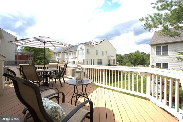 25838 KIRKWOOD SQ, Chantilly, VA 20152