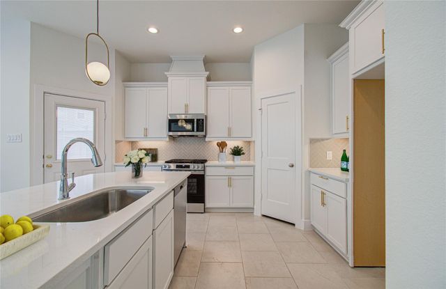 21111 Rio San Jose Court, Cypress, TX 77447