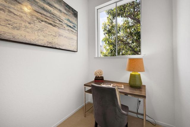 31 E Court Lane, Foster City, CA 94404