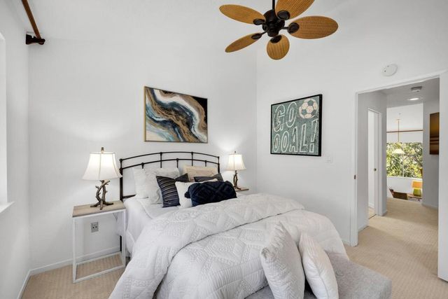 31 E Court Lane, Foster City, CA 94404