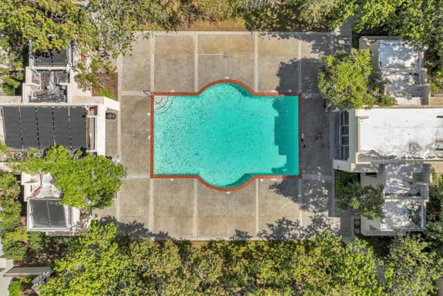 31 E Court Lane, Foster City, CA 94404