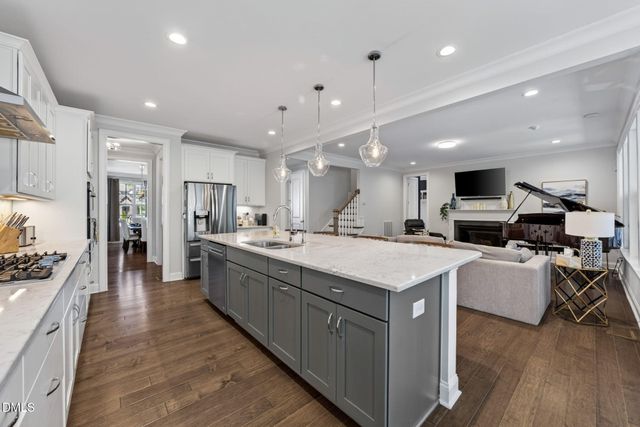 2921 Macintosh Woods Drive, Apex, NC 27502