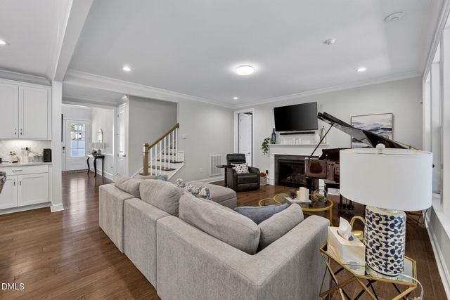 2921 Macintosh Woods Drive, Apex, NC 27502