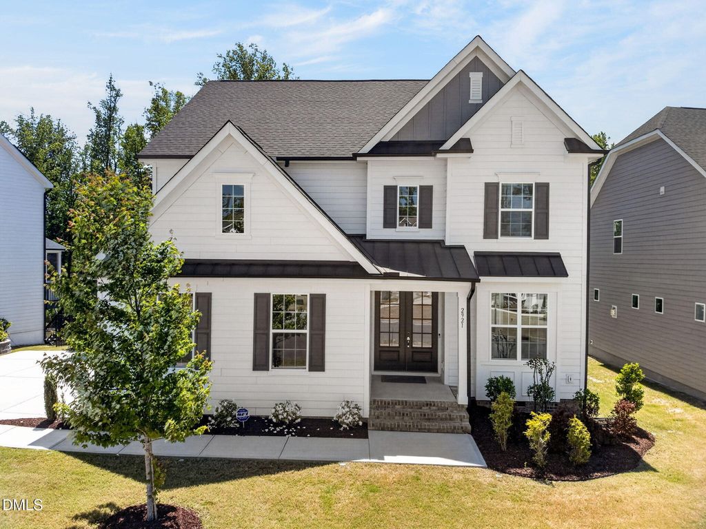 2921 Macintosh Woods Drive, Apex, NC 27502