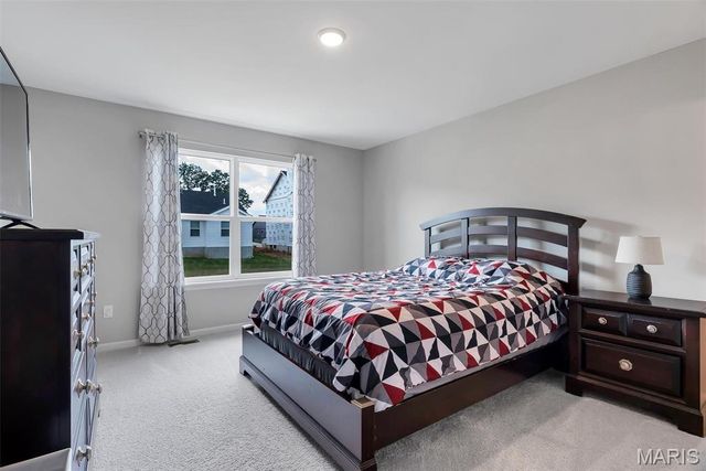 223 Westhaven Circle Drive, Wentzville, MO 63385