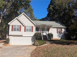 1995 Holly Cove Road, Cumming, GA 30040