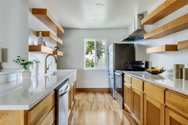 5801 Thunderbird ST A15, Lago Vista, TX 78645