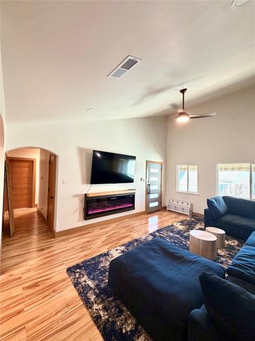 5801 Thunderbird ST A15, Lago Vista, TX 78645