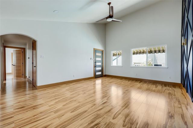 5801 Thunderbird ST A15, Lago Vista, TX 78645