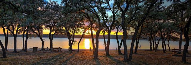 5801 Thunderbird ST A15, Lago Vista, TX 78645
