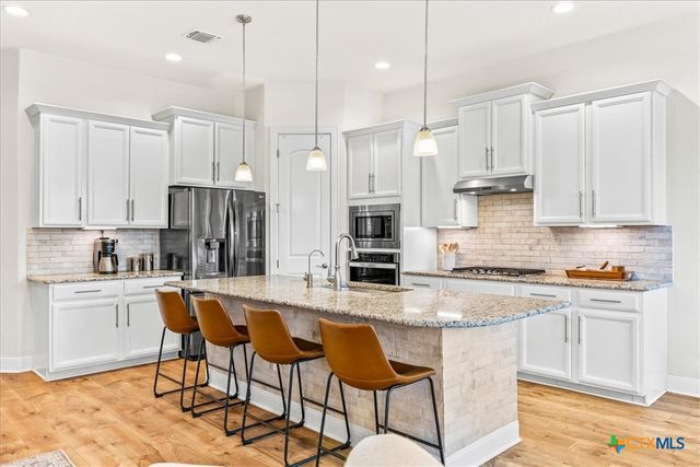 339 Allemania Drive, New Braunfels, TX 78132