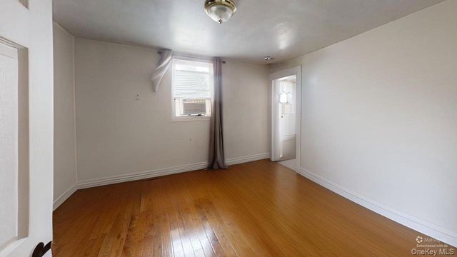 38 N 10th Avenue, Mount Vernon, NY 10550