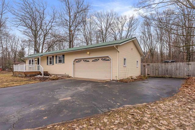 1950 Lardie Road, Traverse City, MI 49696