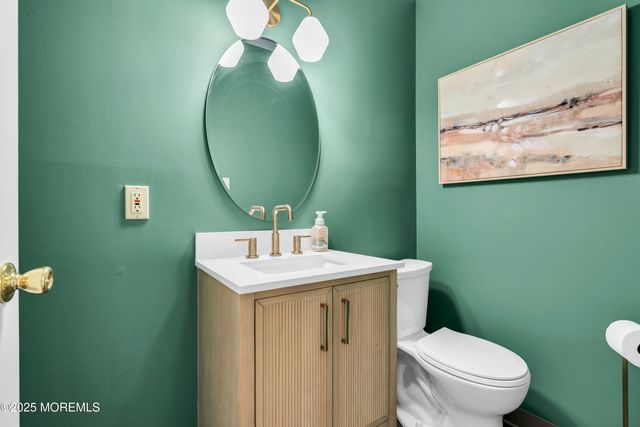 1 Bethany Road 22, 24, Hazlet, NJ 07730