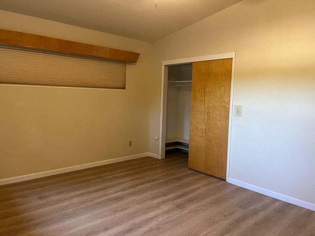 11597 S Academy Avenue, Selma, CA 93662
