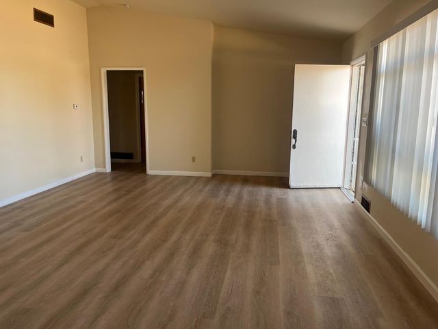 11597 S Academy Avenue, Selma, CA 93662