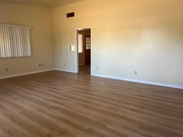 11597 S Academy Avenue, Selma, CA 93662