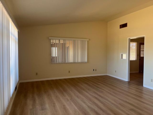 11597 S Academy Avenue, Selma, CA 93662