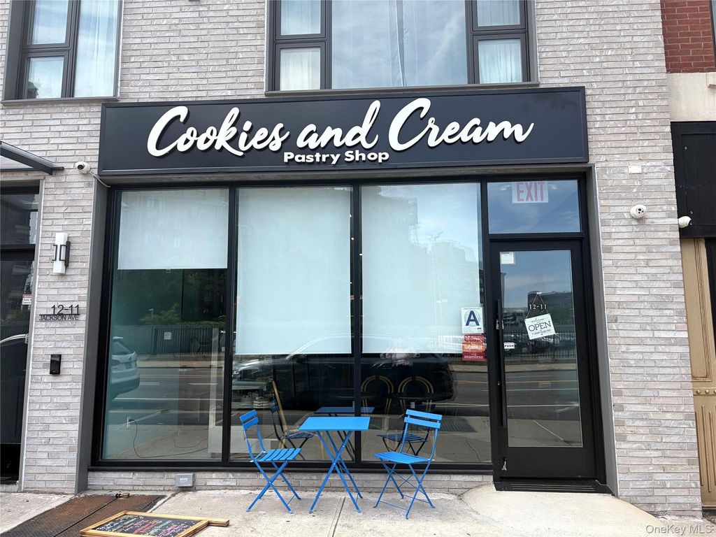12-11 Jackson Avenue, Long Island City, NY 11101