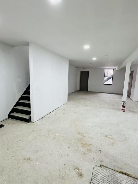 12-11 Jackson Avenue, Long Island City, NY 11101 — photo 5