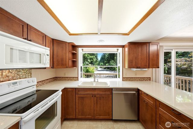 5625 138th Street NW, Gig Harbor, WA 98332