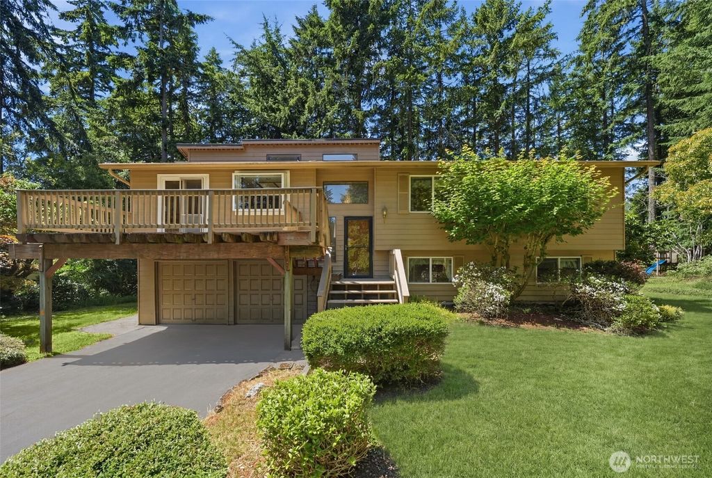 5625 138th Street NW, Gig Harbor, WA 98332