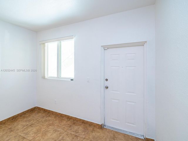 1663 SE 27th Dr 108, Homestead, FL 33035