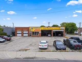 5351 S Pulaski Road, Chicago, IL 60632
