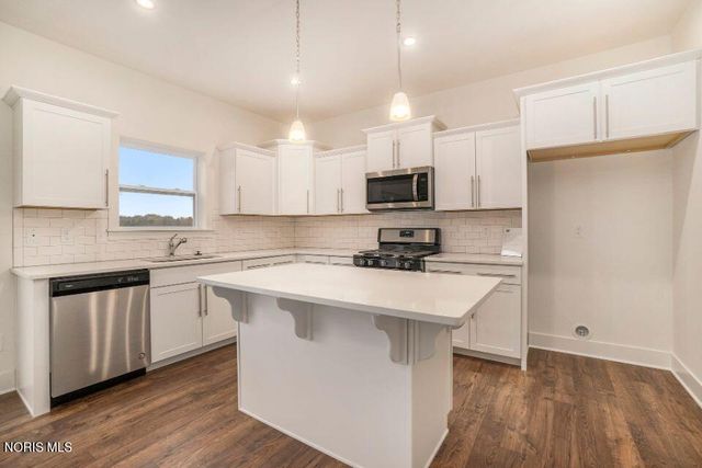 8254 Kacie Lane, Waterville, OH 43566