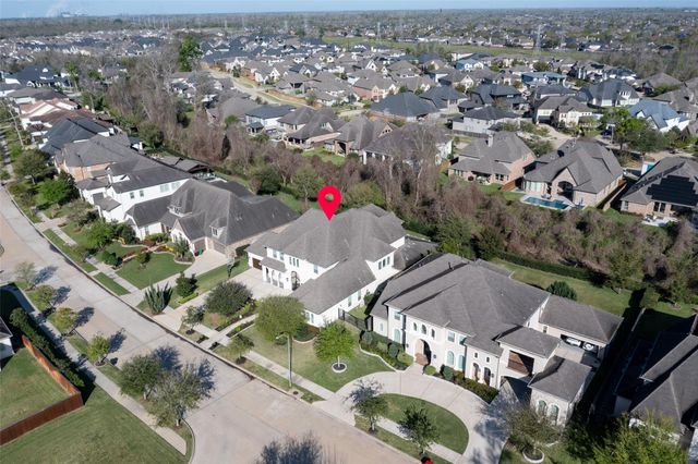 9407 Fox Bend Lane, Missouri City, TX 77459