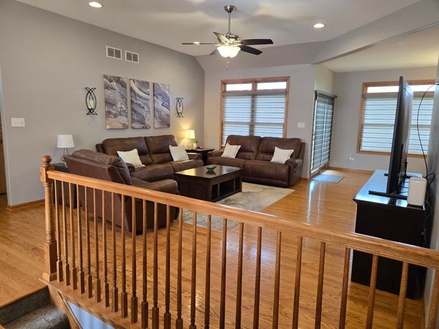 12176 W 106th Lane, St. John, IN 46373