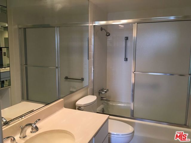 201 OCEAN Avenue 609B, Santa Monica, CA 90402