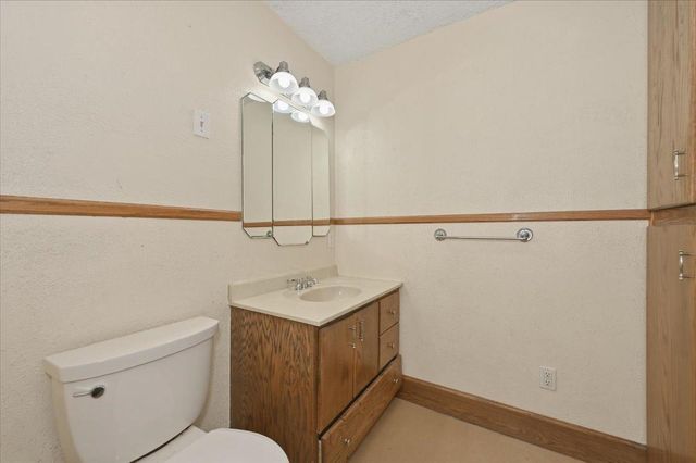1830 Dunedin Avenue, Duluth, MN 55803